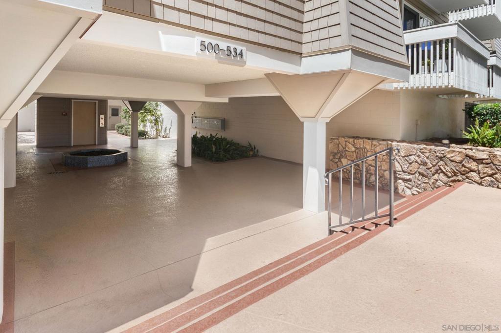 500 E Property Photo 22