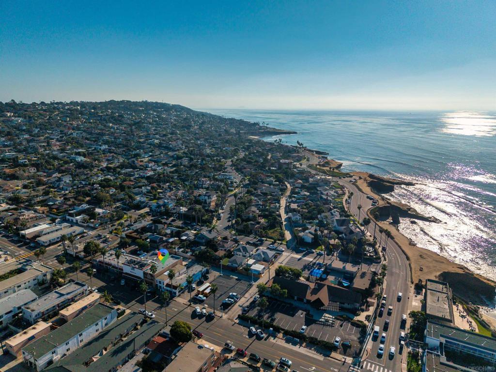 4741 Point Loma Ave Property Photo 8