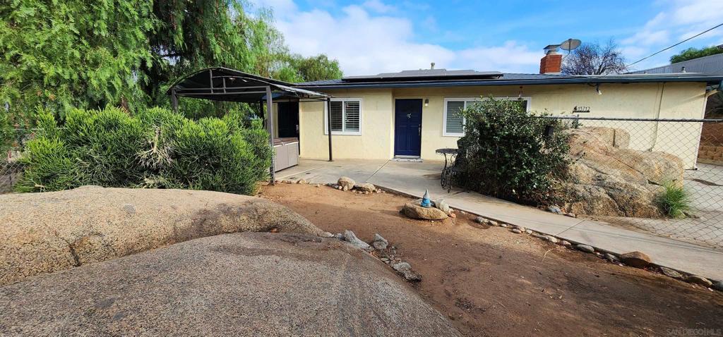 13712 Ridge Hill Property Photo 1