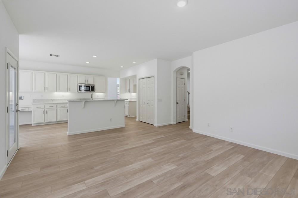 3173 Willow Tree Ln Property Photo 16