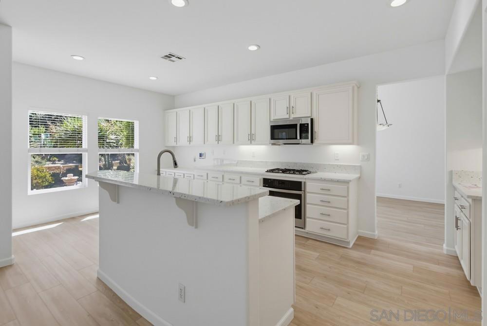 3173 Willow Tree Ln Property Photo 18