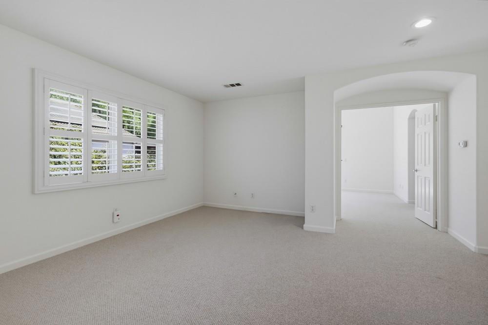 3173 Willow Tree Ln Property Photo 32