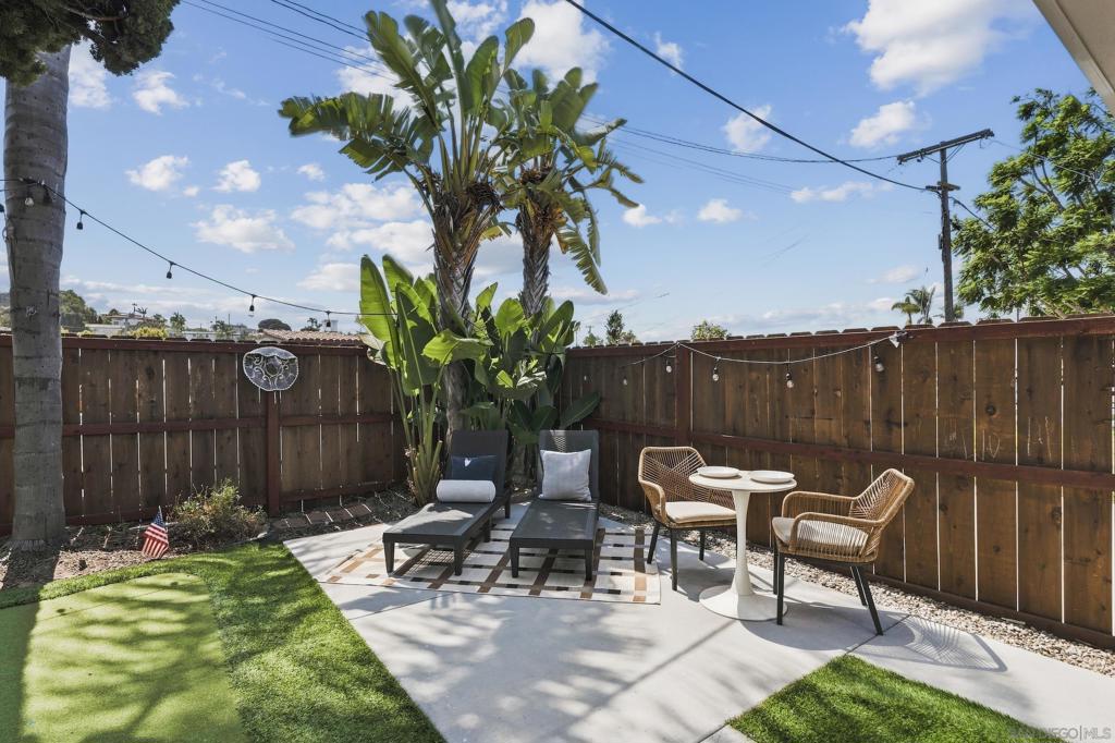 4689 Tonopah Ave Property Photo 11