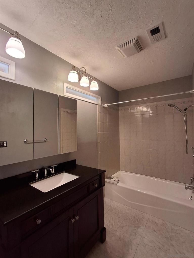 1666 Harvard St Property Photo 10