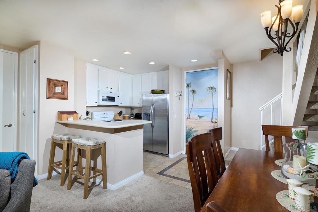 999 N Pacific C309 Property Photo 7