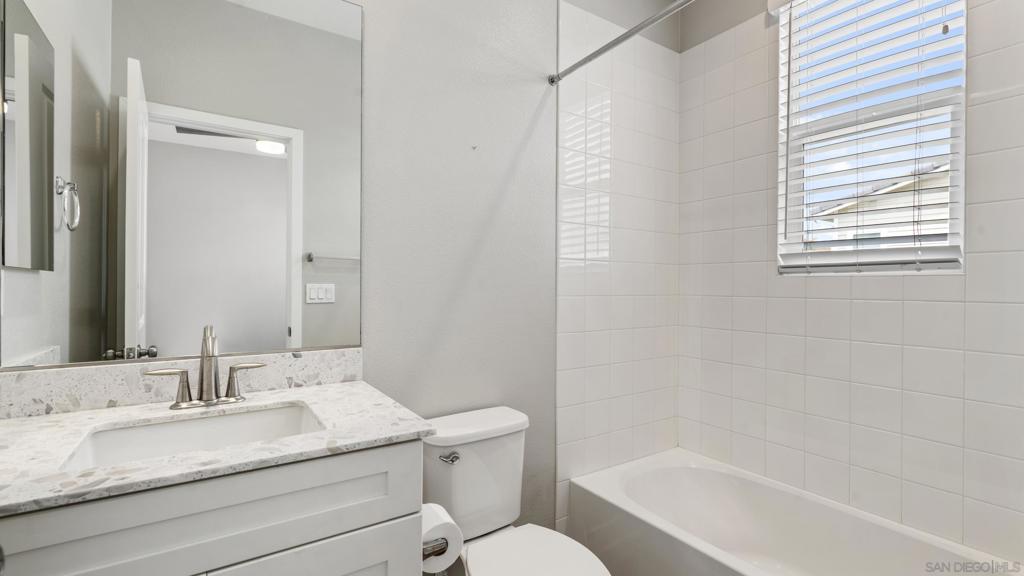 1103 Plumeria Way Property Photo 12
