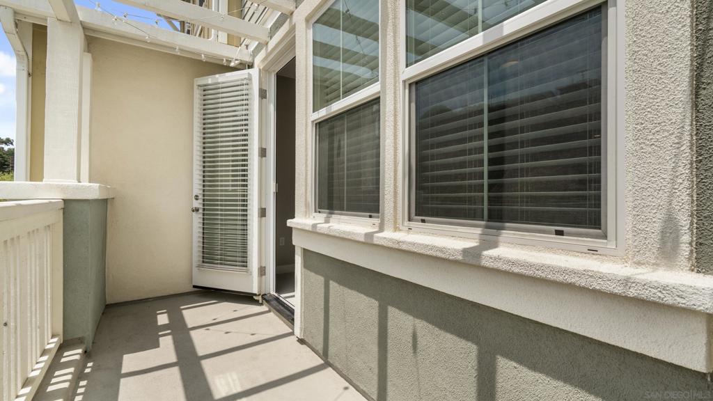 1103 Plumeria Way Property Photo 15