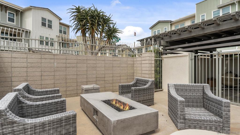 1103 Plumeria Way Property Photo 22