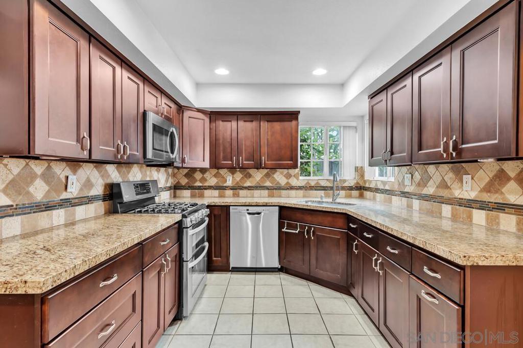 8322 Ora Belle Ln. Property Photo 9