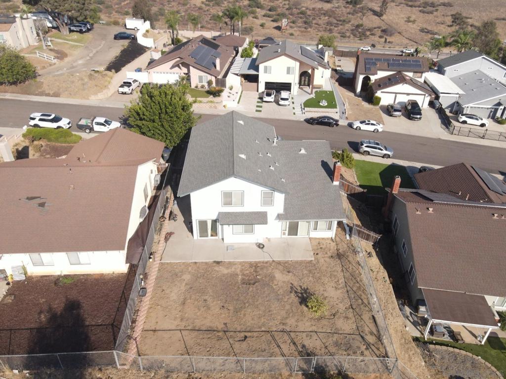 1660 Lomacita Terrace Property Photo 4