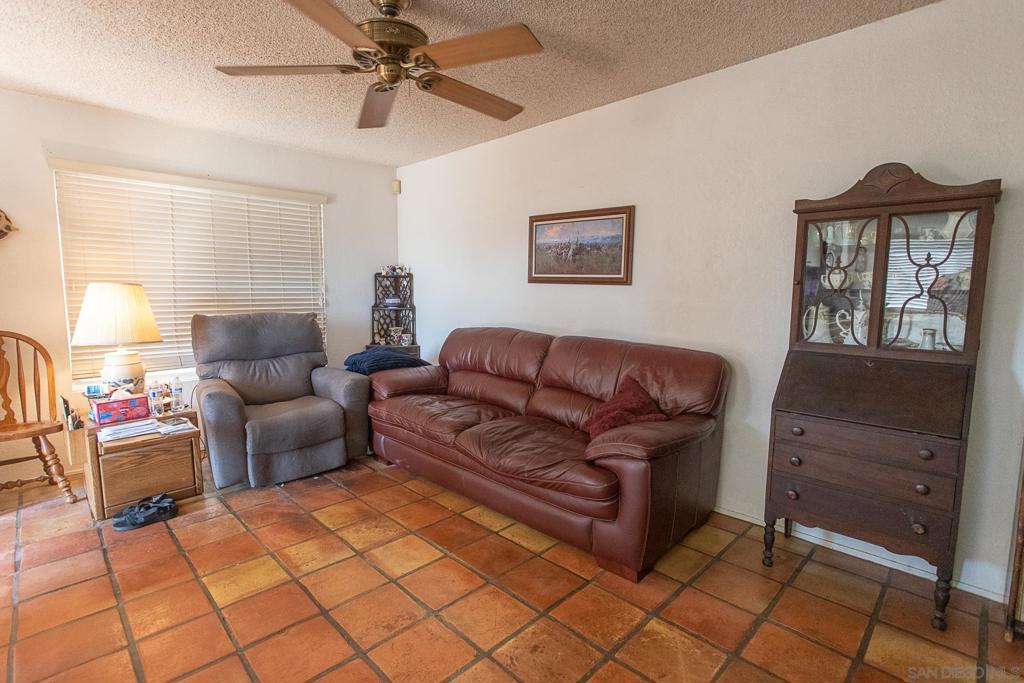 1660 Lomacita Terrace Property Photo 13