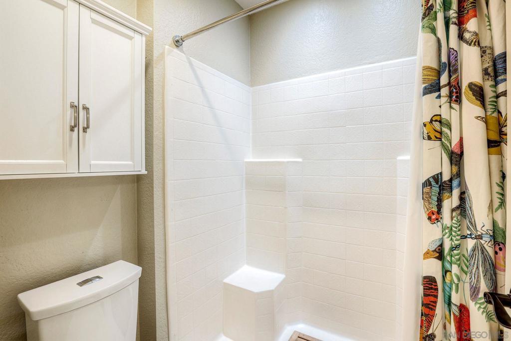 2037 Countrywood Way Property Photo 32