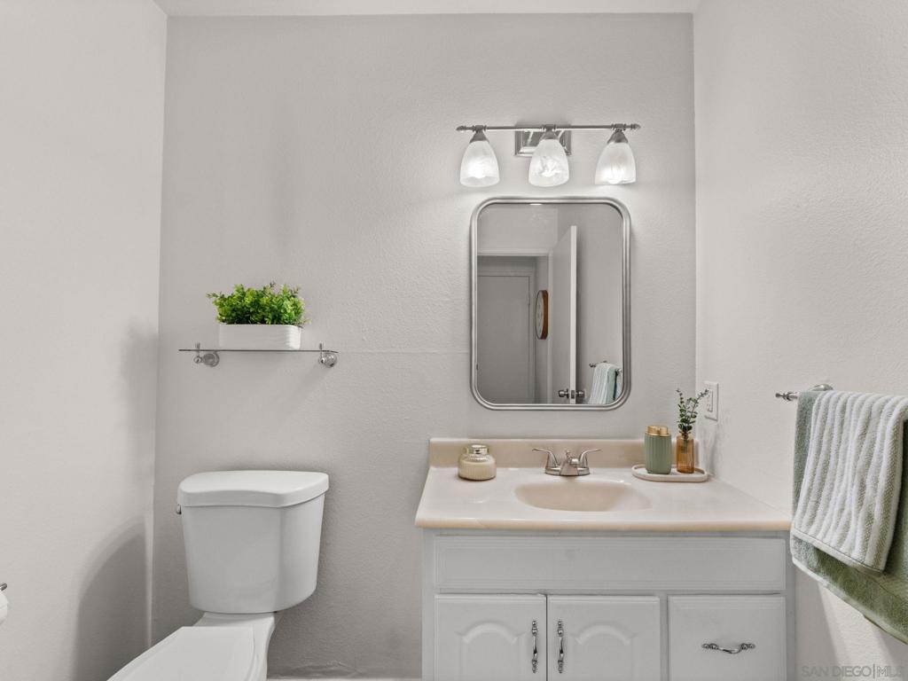 8132 Winter Gardens Blvd 5 Property Photo 20