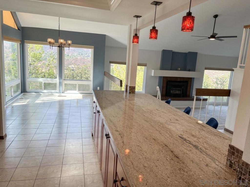 15615 Vista Vicente 5 Property Photo 10