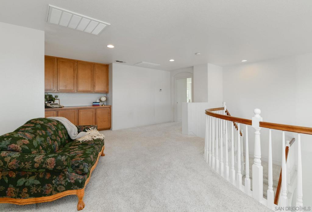 1595 Loma Alta Property Photo 17