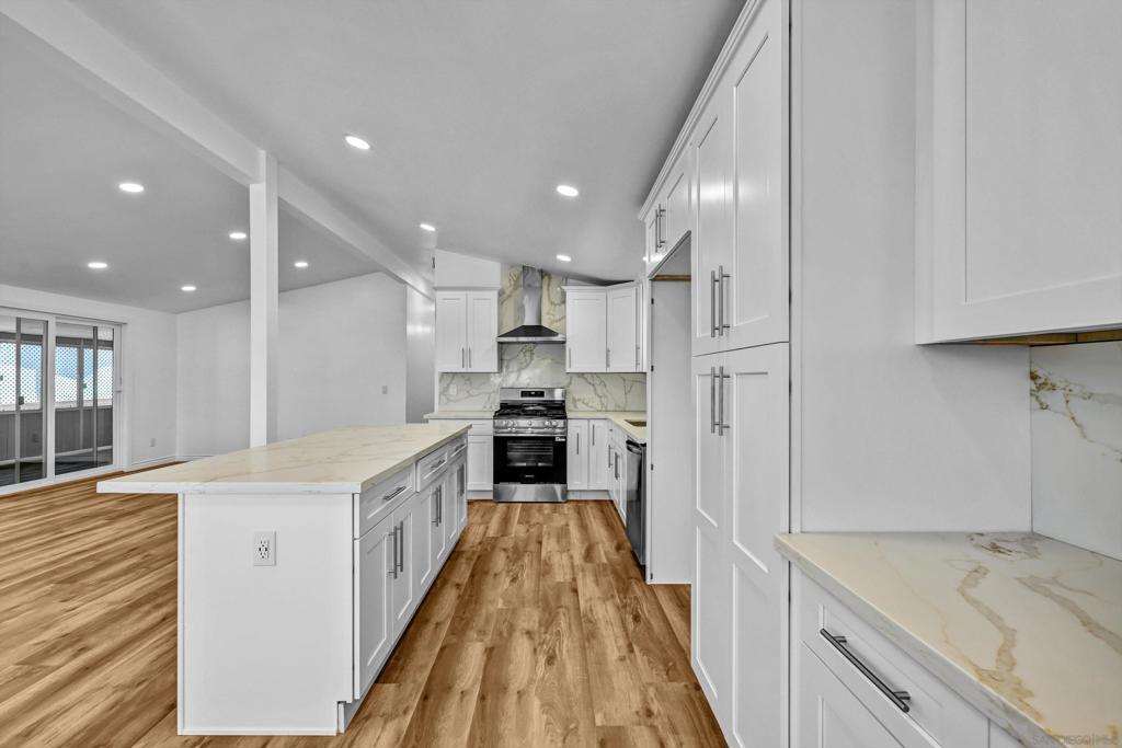 11949 Riverside Drive 158 Property Photo 15