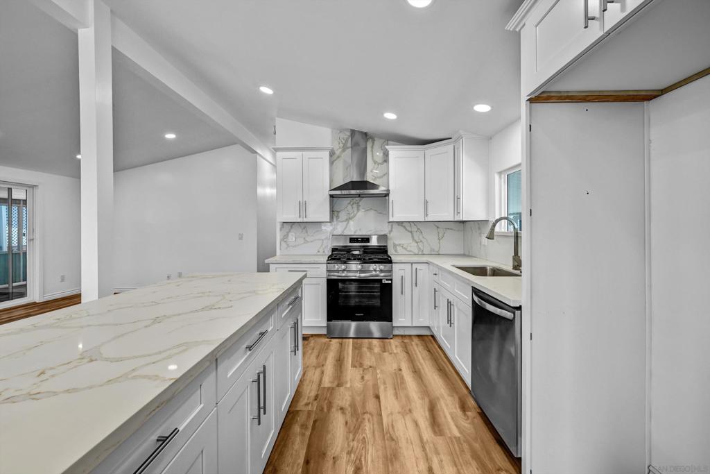 11949 Riverside Drive 158 Property Photo 16