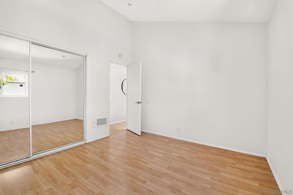 4412 Arizona St 6 Property Photo 16
