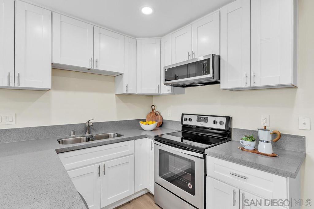 7000 Saranac St. #44 Property Photo 10