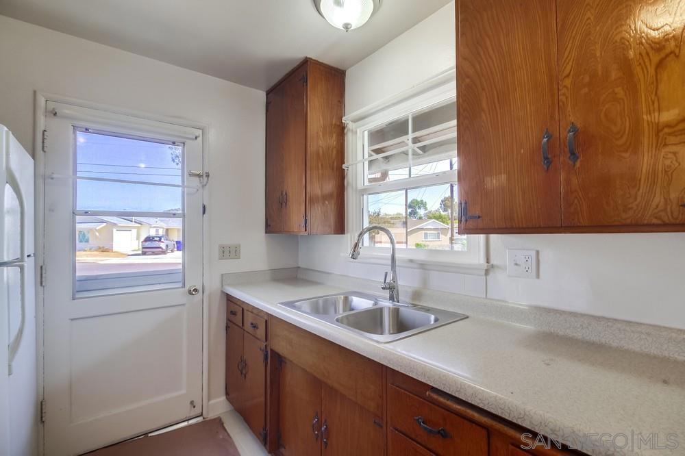 2862 Mimika Pl Property Photo 7