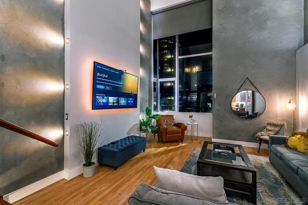 1064 F Property Photo 6