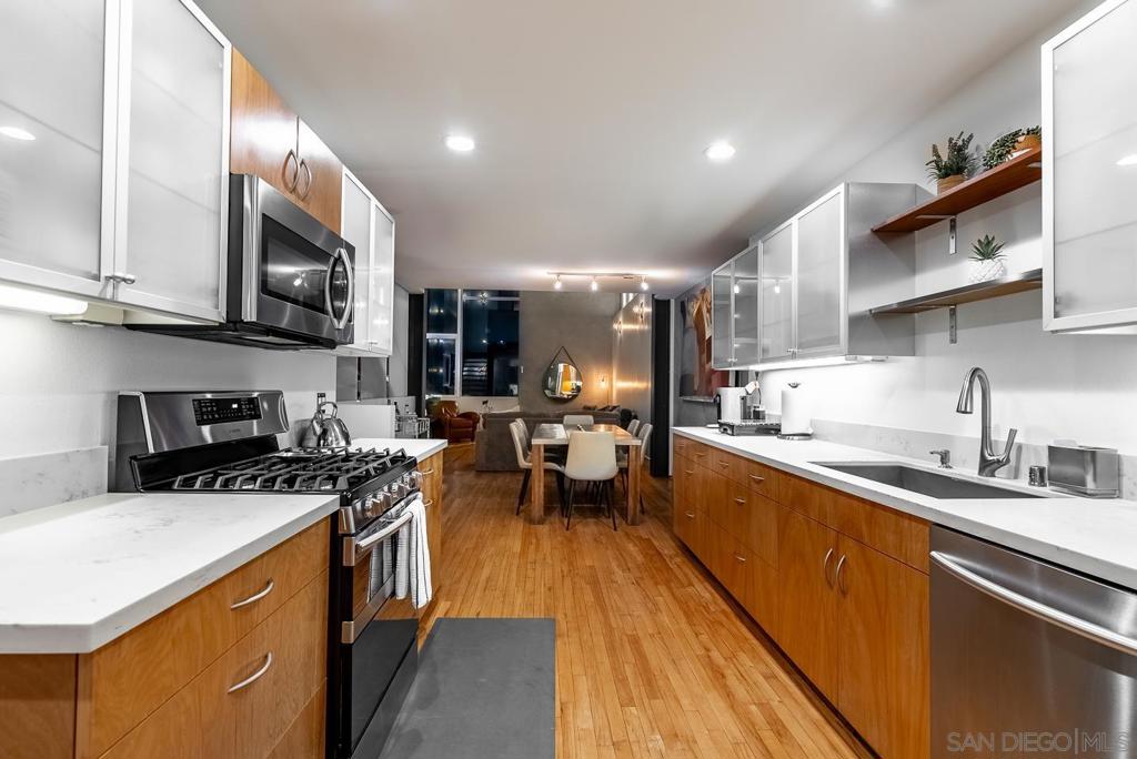 1064 F Property Photo 9