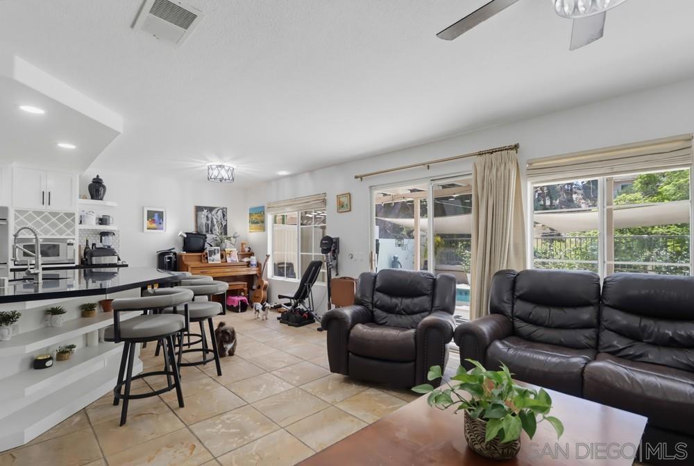 2505 Whispering Palms Loop Property Photo 16