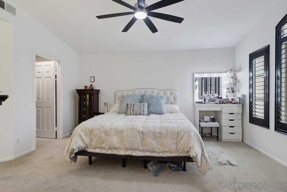 2505 Whispering Palms Loop Property Photo 31