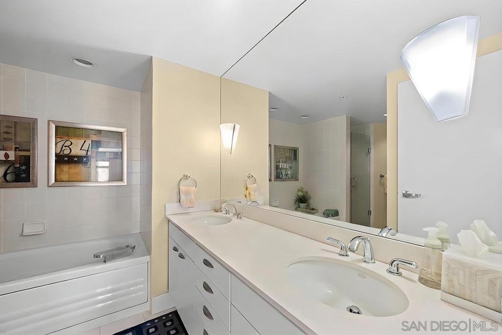 645 Front Street 1804 Property Photo 17