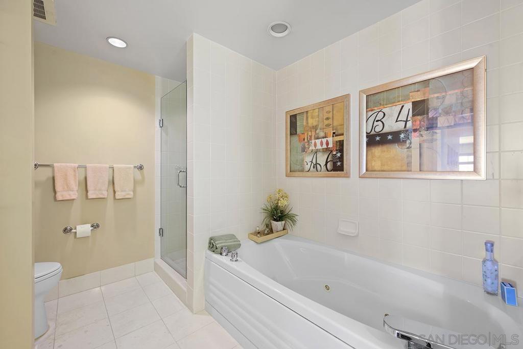 645 Front Street 1804 Property Photo 19