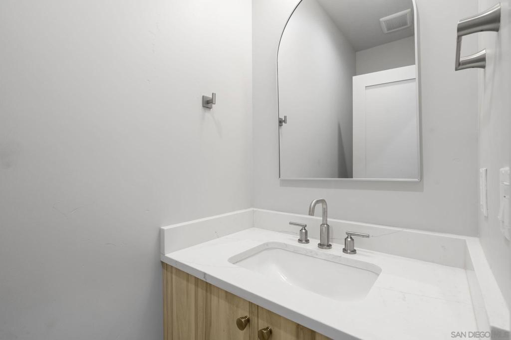107 Daisy Ave Property Photo 19
