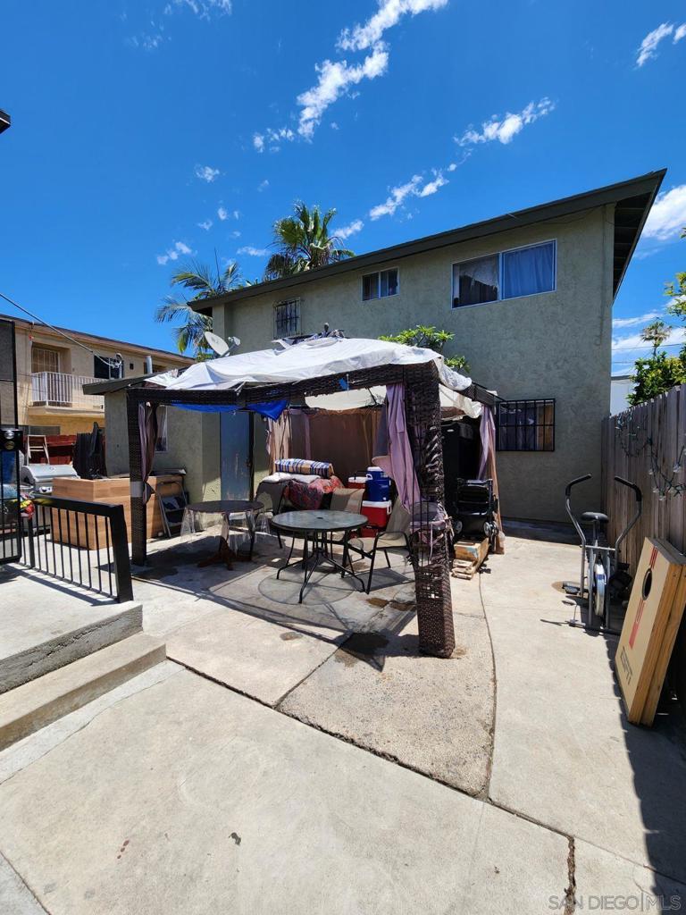 4129 31 Chamoune Property Photo 8