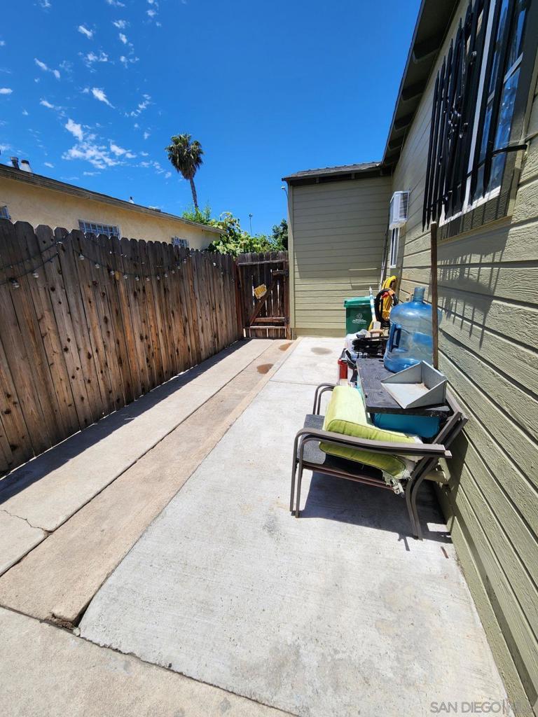4129 31 Chamoune Property Photo 9