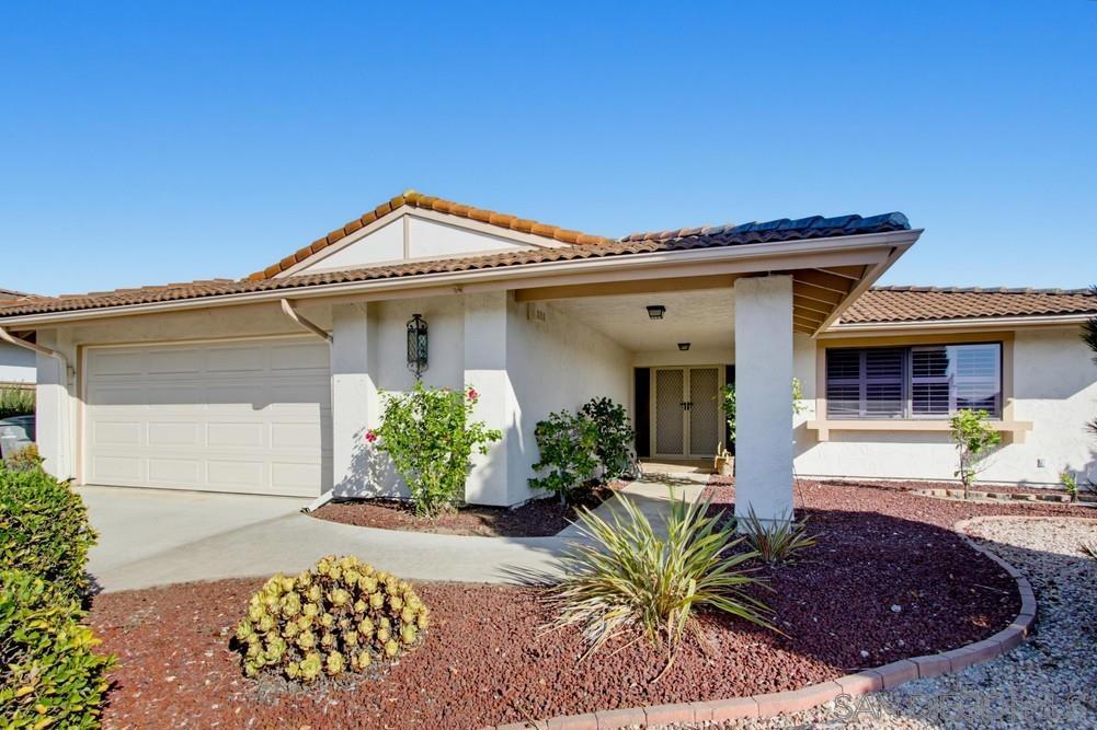 12659 Senda Acantilada Property Photo 3