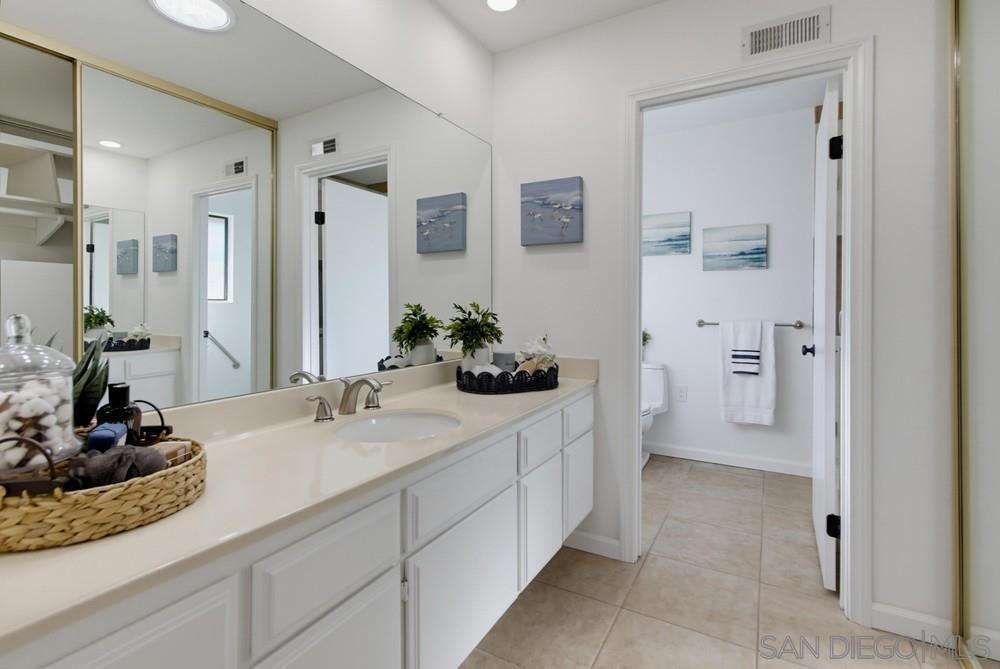 12659 Senda Acantilada Property Photo 32
