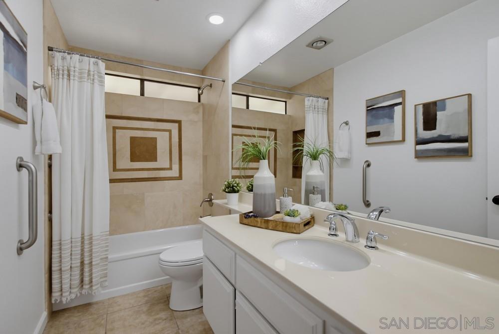 12659 Senda Acantilada Property Photo 39