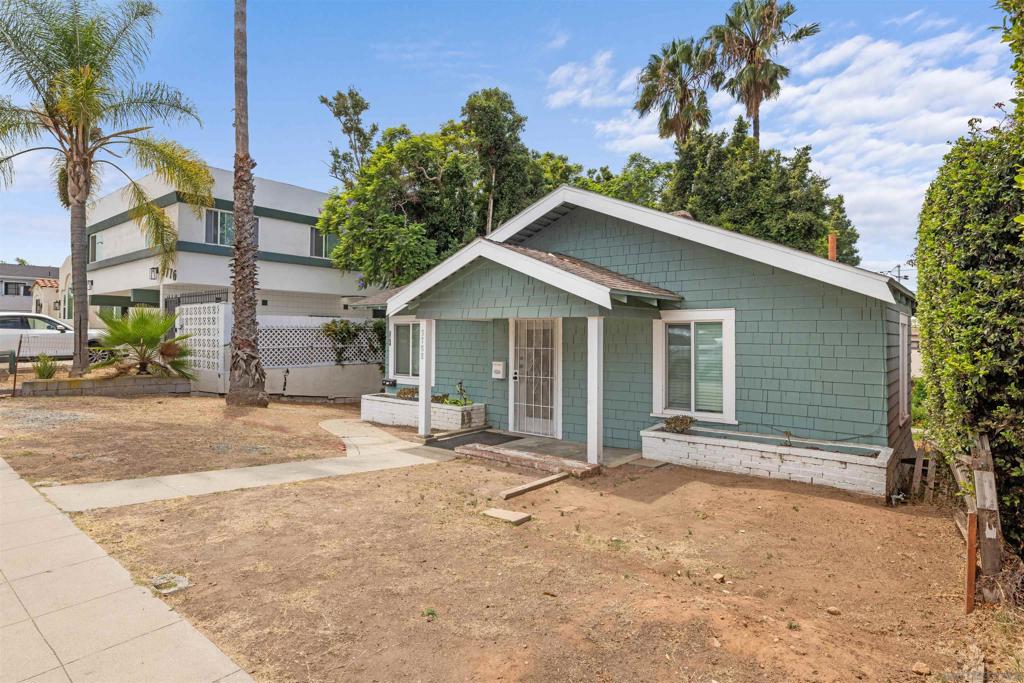 3784 Villa Terrace Property Photo 4