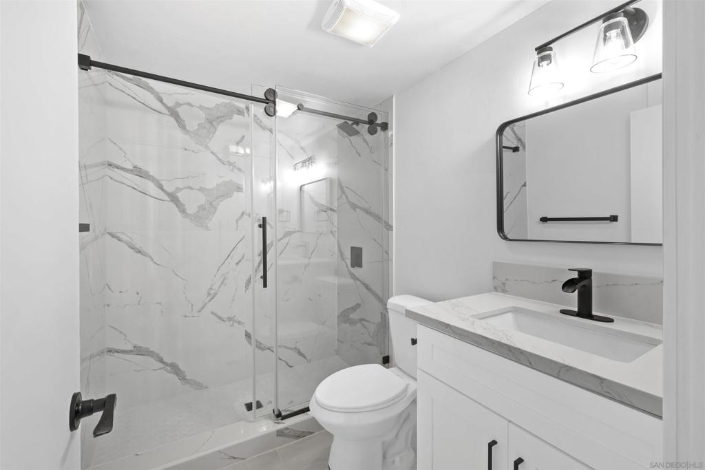 3784 Villa Terrace Property Photo 20