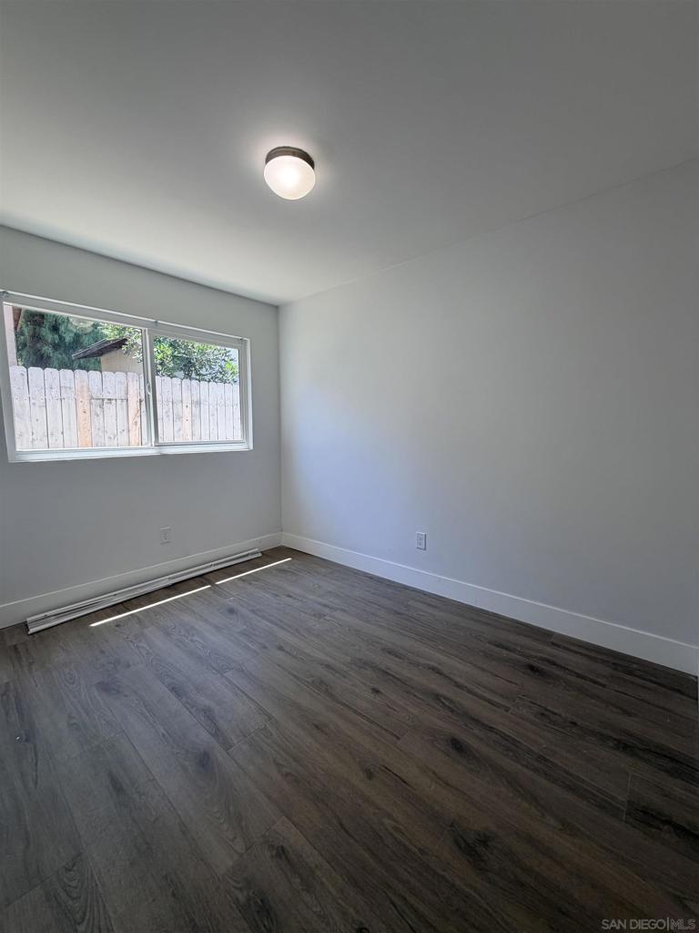 1507 S 40th B Property Photo 10