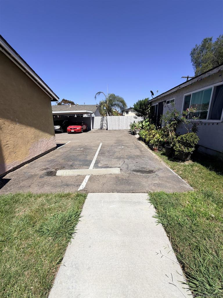 1507 S 40th B Property Photo 15