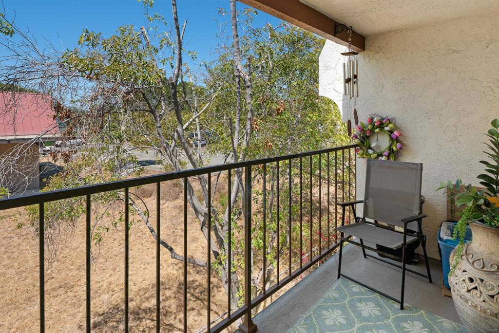 6350 Genesee Avenue 312 Property Photo 7