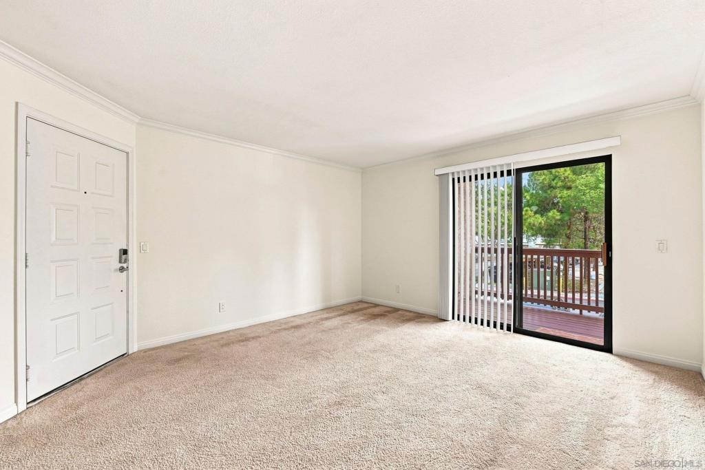 12067 Alta Carmel 58 Property Photo 4