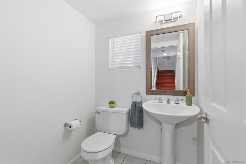 10060 Scripps Vista Way 39 Property Photo 15