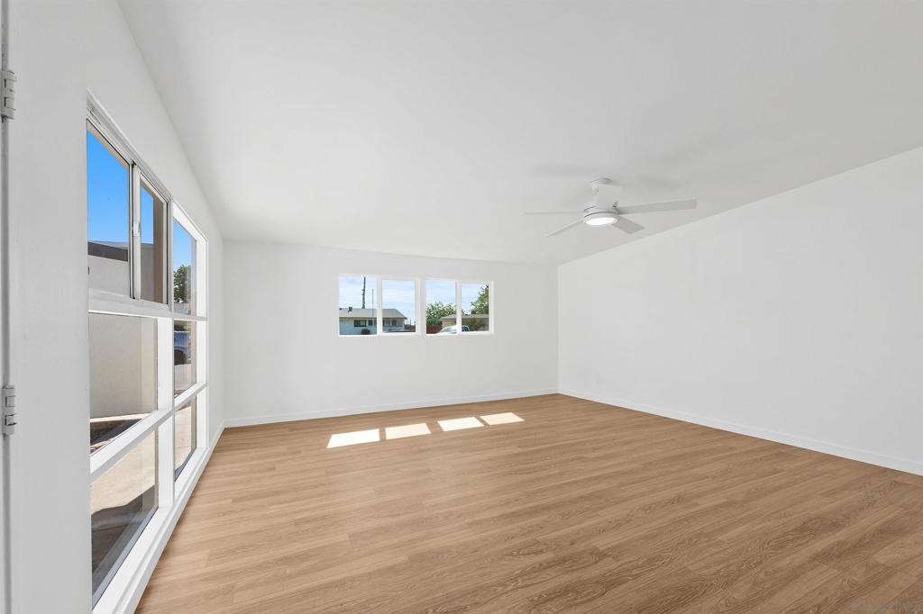 2618 Larkin Pl. Property Photo 6