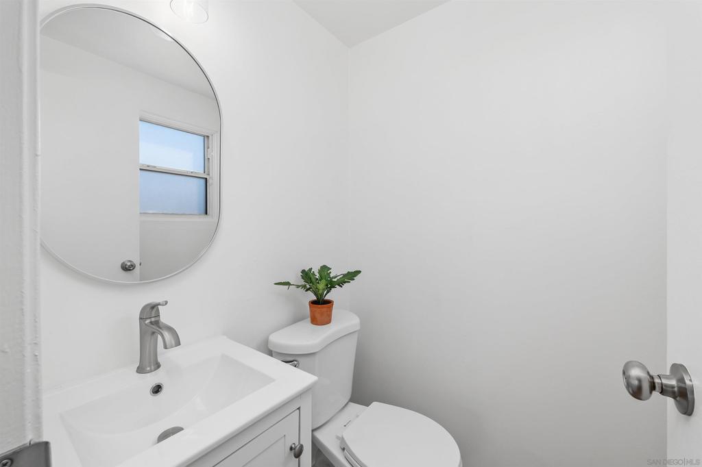 2618 Larkin Pl. Property Photo 16