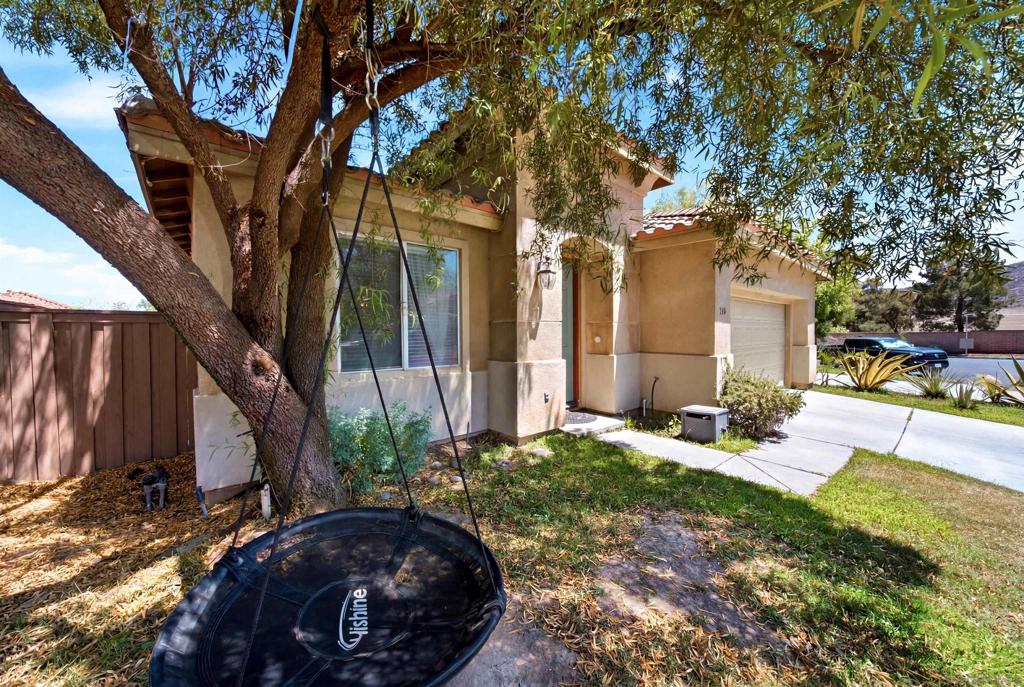 120 Estancia Way Property Photo 1