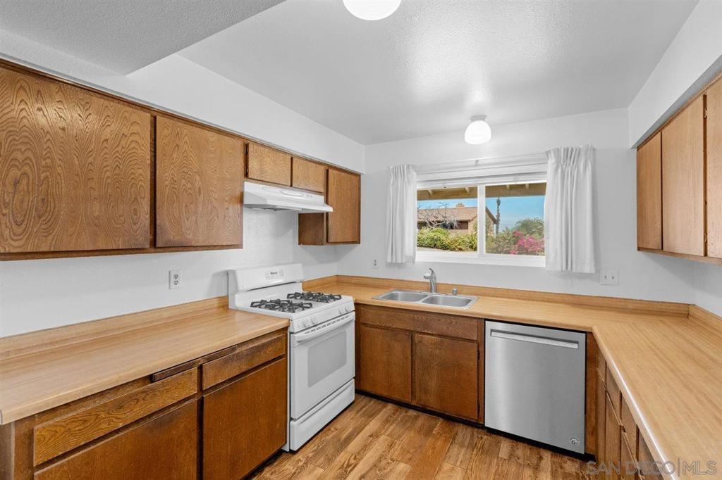 715 S Upas Property Photo 12