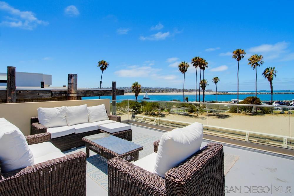 2629 31 Ocean Front Walk Property Photo 9