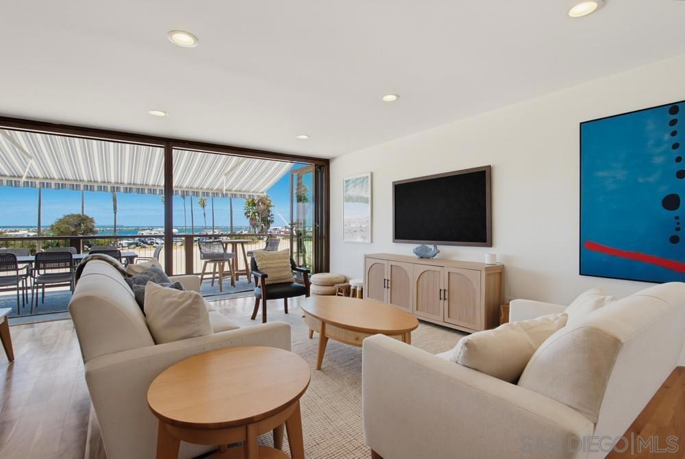 2629 31 Ocean Front Walk Property Photo 23