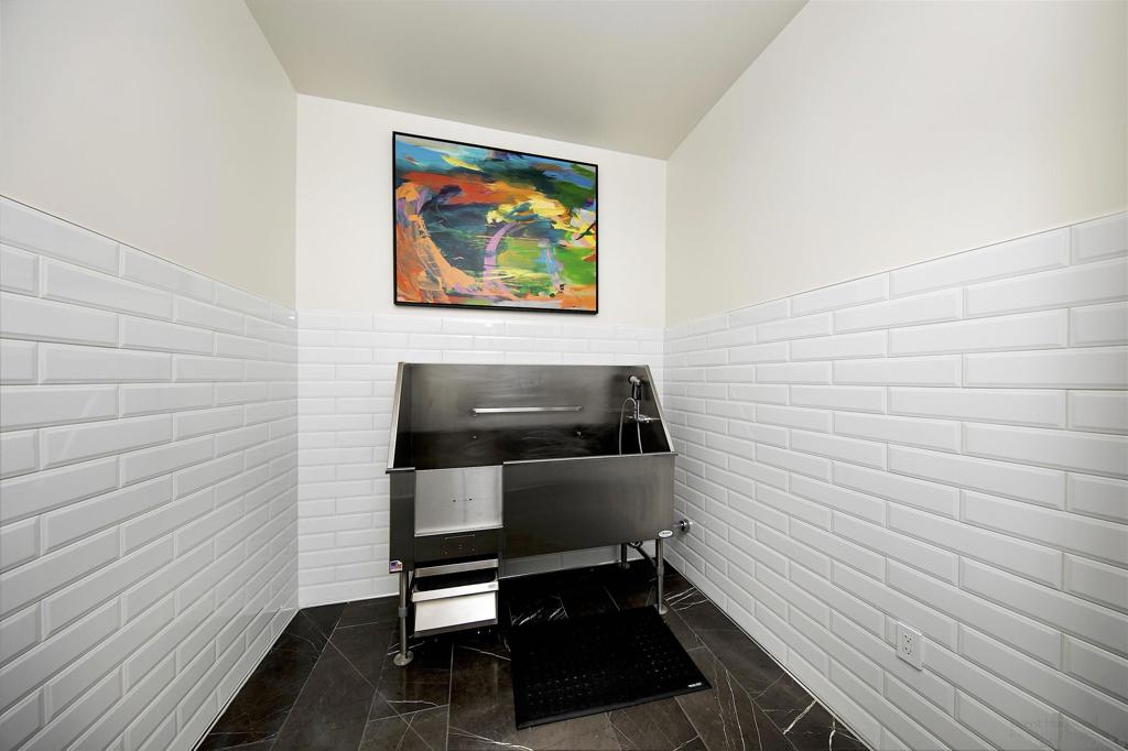 2855 5th Ave 302 Property Photo 48